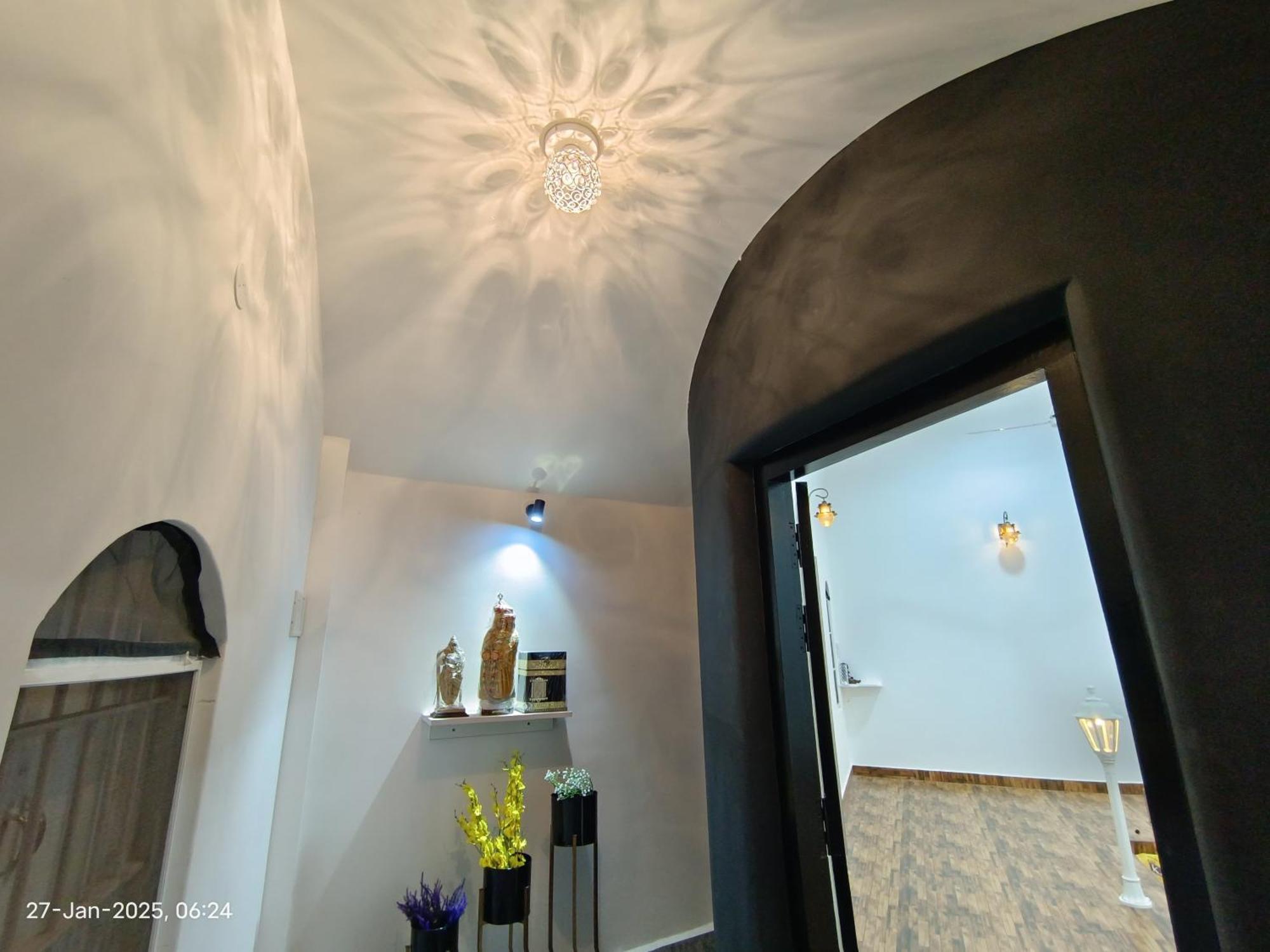 Caveman Guest House ปอนดิเชอรี ภายนอก รูปภาพ