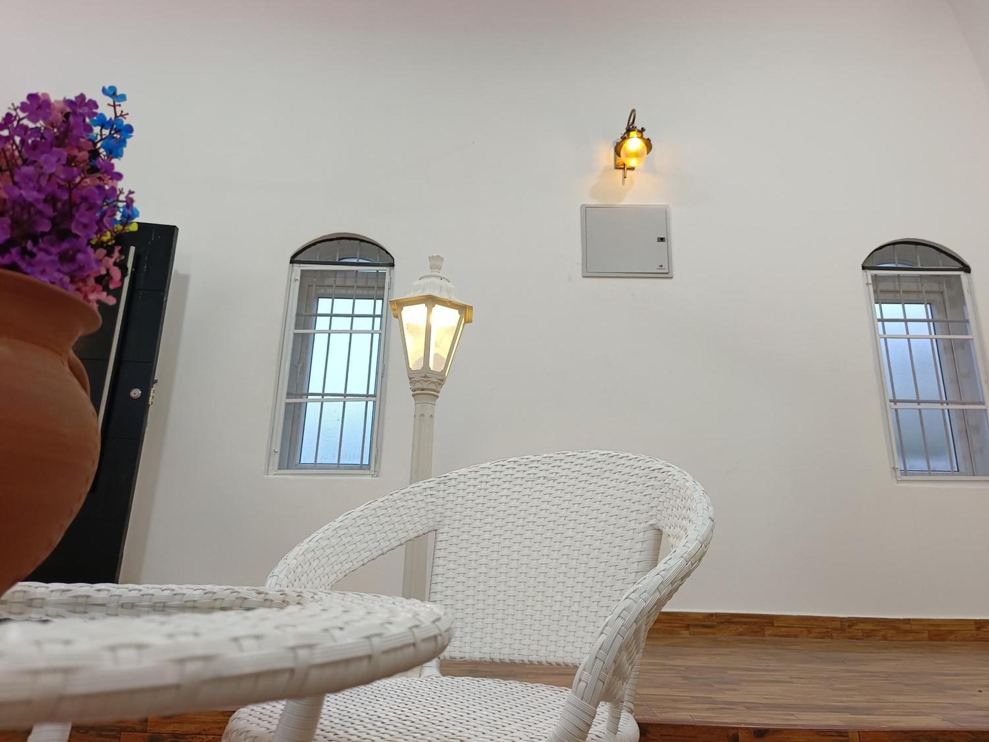 Caveman Guest House ปอนดิเชอรี ภายนอก รูปภาพ